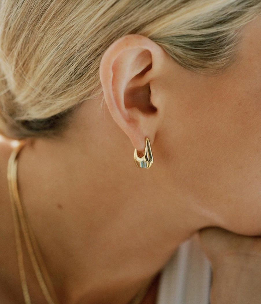 Accessories Missoma | Lucy Williams X Missoma Arco Small Hoop Earring In Gold